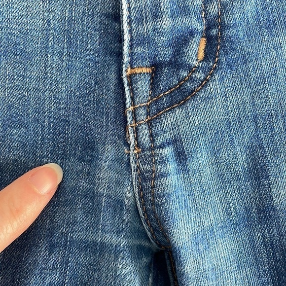 Sz27 Madewell 9” Mid-Rise Skinny and Distressed in a Medium Light Wash GUC - Picture 14 of 14